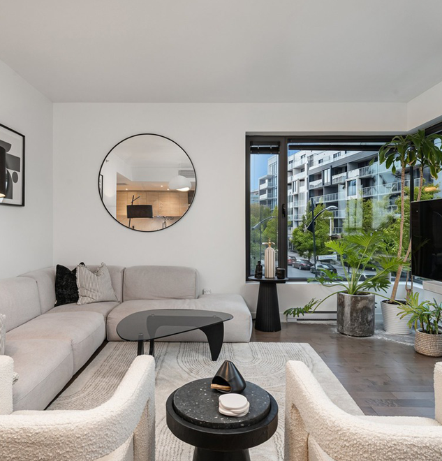 211 Rue de la Rotonde #206-207